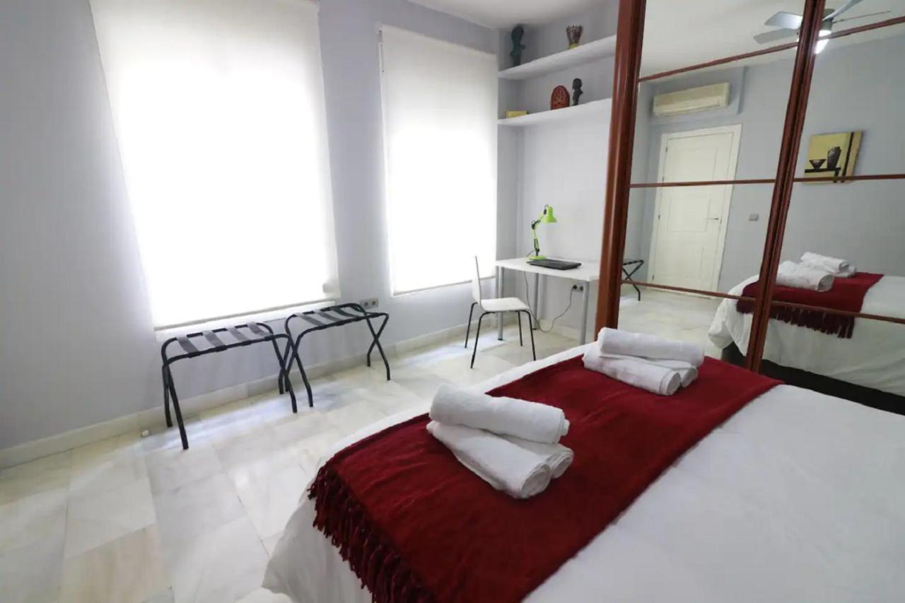 Apartamento Cristo De Burgos - Kainga Homes Siviglia Esterno foto
